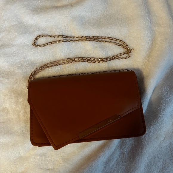 Handbags - Elegant Brown Chain Clutch